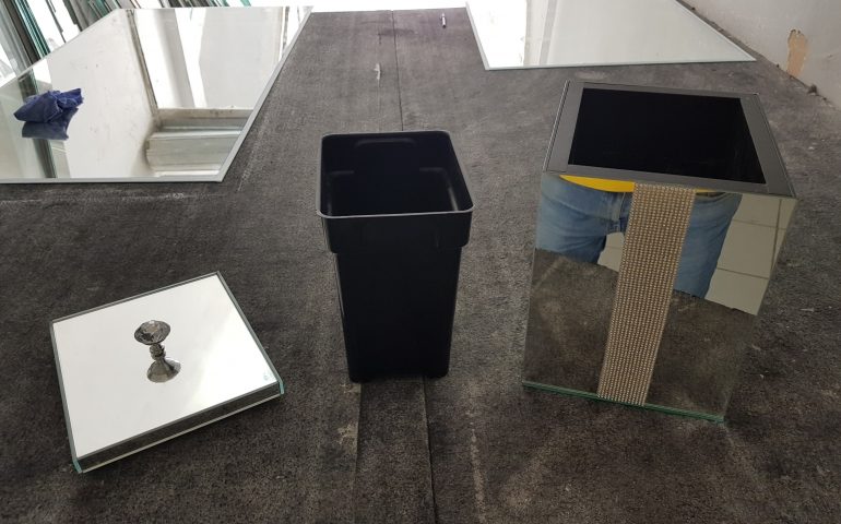 Lixeira espelho prata