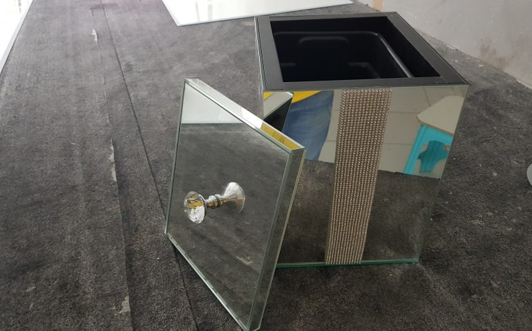 Lixeira espelho prata