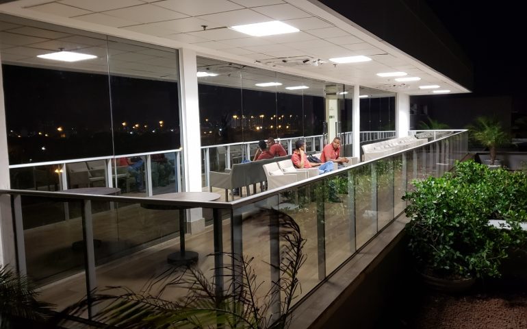 Tribunal de Justiça - Guarda Corpo, Vidro Refletivo