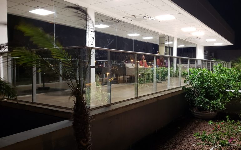 Tribunal de Justiça - Guarda Corpo, Vidro Refletivo