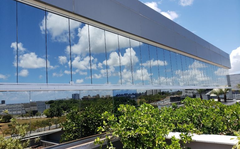 Tribunal de Justiça - Vidro Refletivo prata