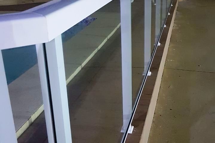 Guarda Corpo - Piscina Condomínio