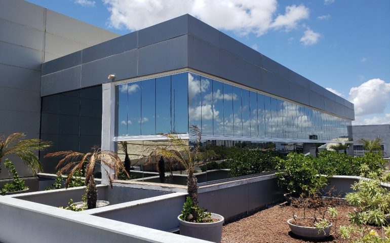 Tribunal de Justiça - Vidro Refletivo prata